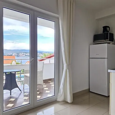 Silva With A View Of Sea Apartman *