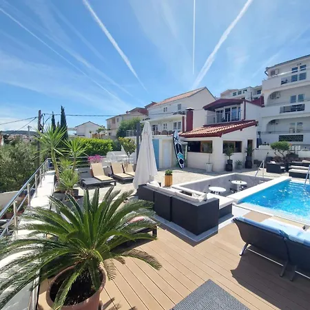 Silva With A View Of Sea Apartman